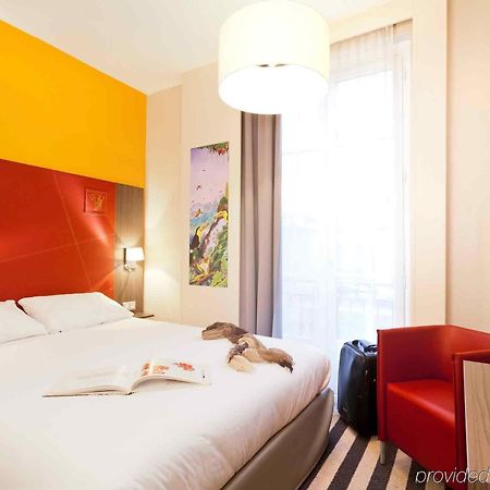 Ibis Styles Nantes Centre Place Graslin Buitenkant foto
