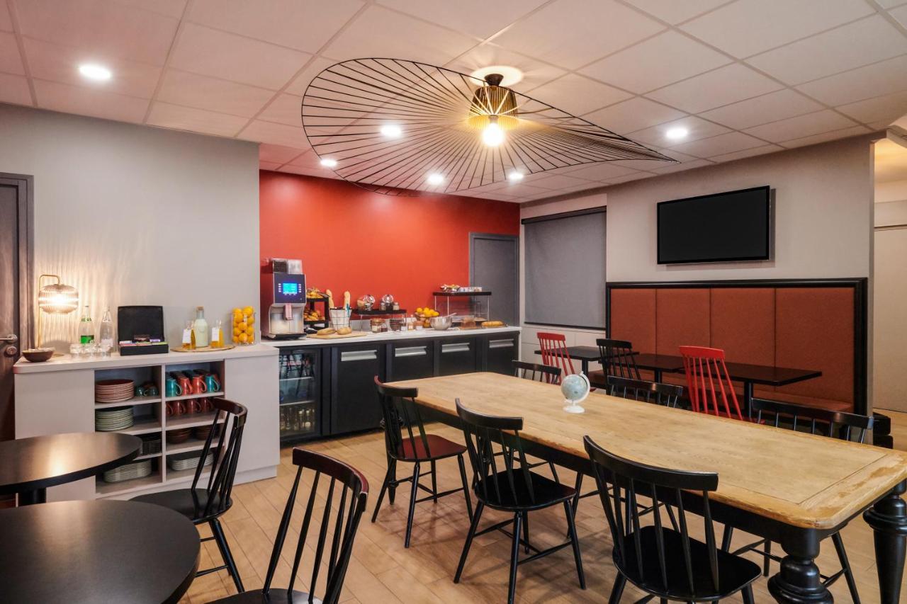 Ibis Styles Nantes Centre Place Graslin Buitenkant foto