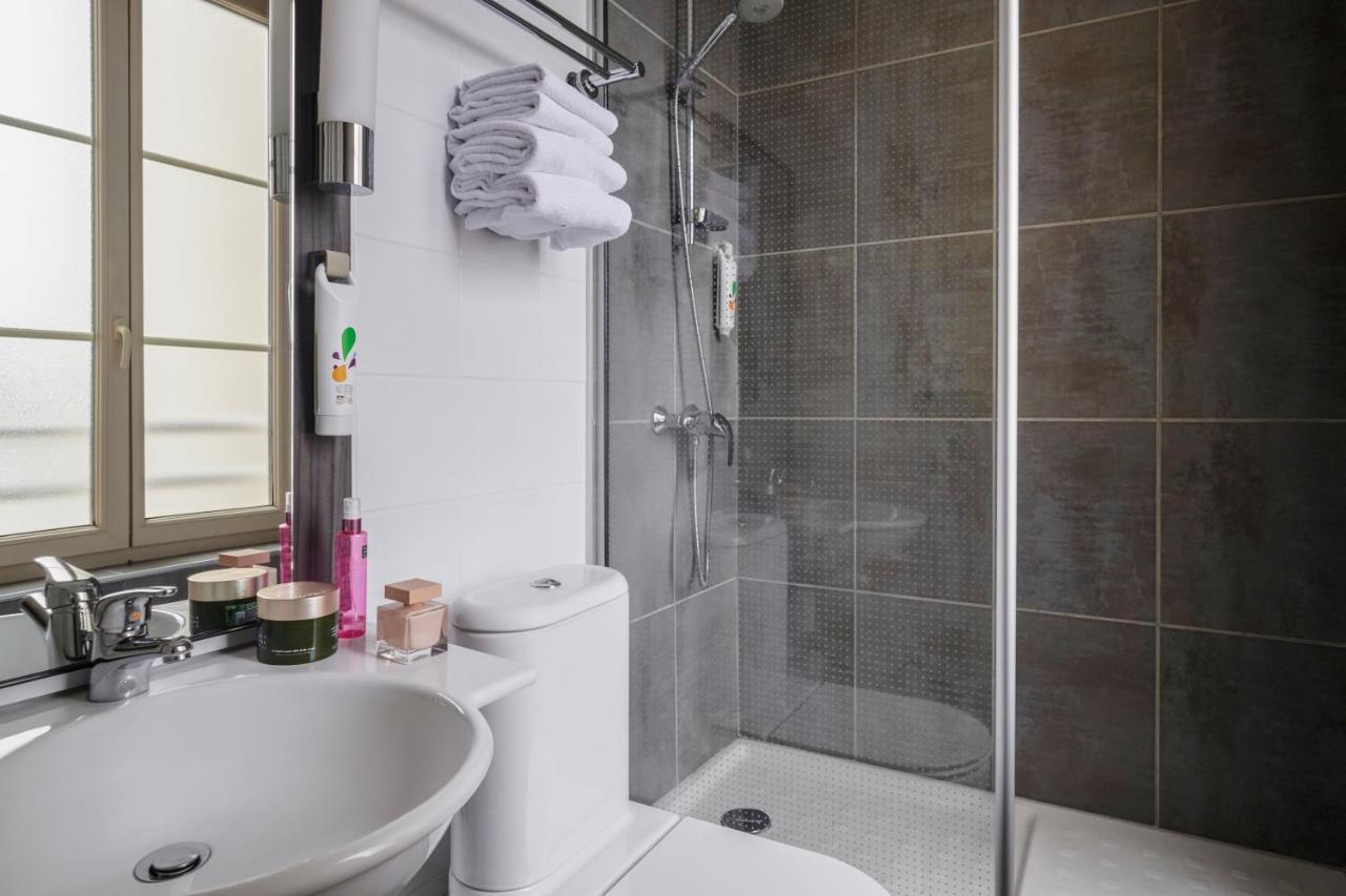 Ibis Styles Nantes Centre Place Graslin Buitenkant foto
