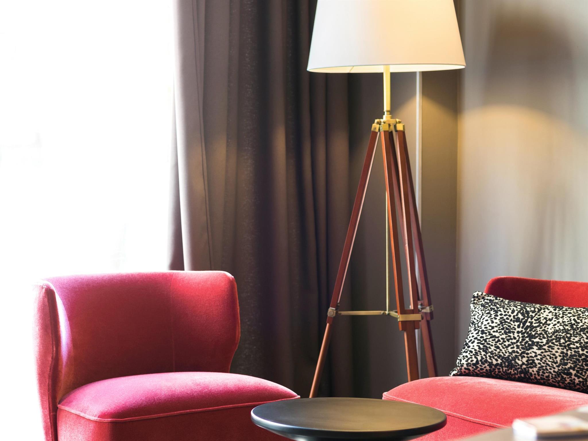 Ibis Styles Nantes Centre Place Graslin Buitenkant foto