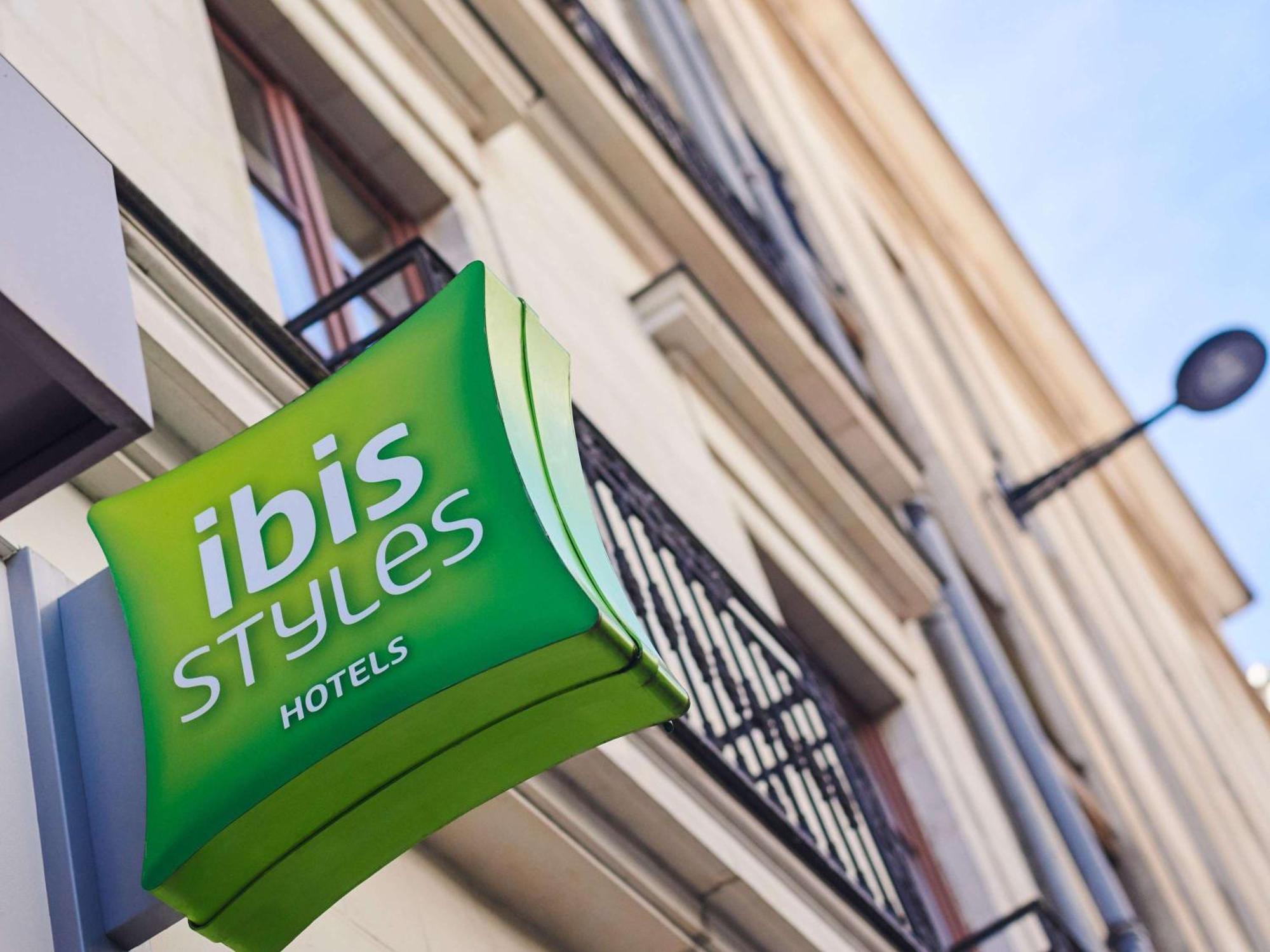 Ibis Styles Nantes Centre Place Graslin Buitenkant foto